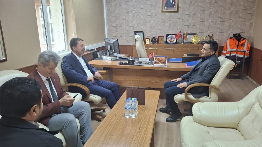 Belediye başkanından Karayolları şube şefine ziyaret