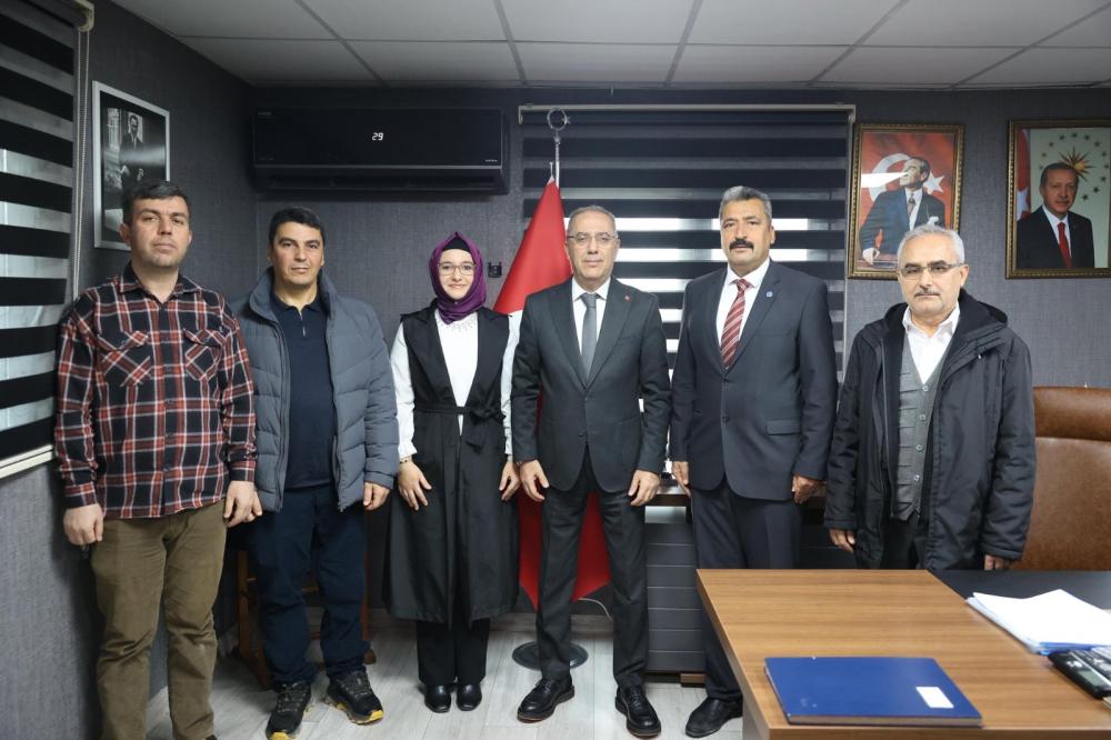 BAŞKAN YAPAR, BEM-BİR-SEN İLE MEMUR PERSONELİ KAPSAYAN SOSYAL DENGE TAZMİNATI SÖZLEŞMESİ İMZALADI