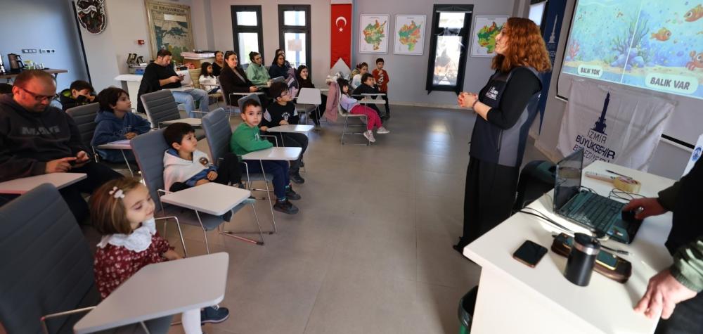 ÇOCUKLAR EFES SELÇUK’TA DENİZİN GİZLİ DÜNYASINI KEŞFETTİ