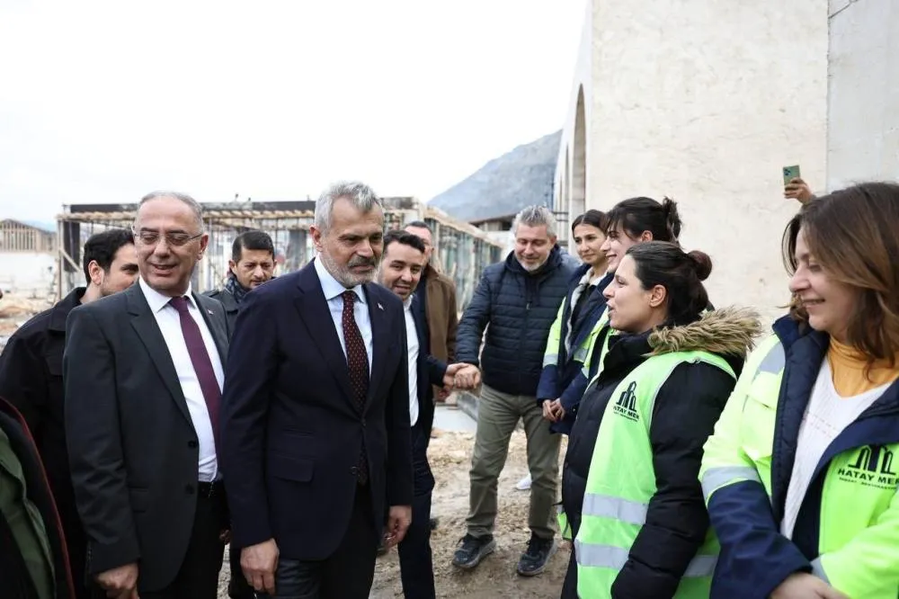 BAŞKAN ÖNTÜRK’TEN ANTAKYA ESNAFINA ZİYARET