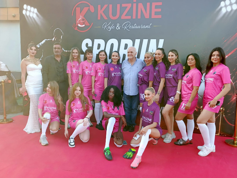 SPORUN BİRLEŞTİRİCİ GÜCÜ KUZİNE CAFE'DE BİRARAYA GELDİ! SPORUN BİRLEŞTİRİCİ GÜCÜ KUZİNE CAFE'DE BİRARAYA GELDİ!
