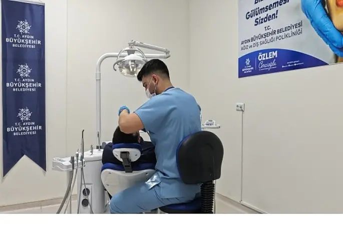 Aydın Ağız Ve Diş Sağlığı Polikliniği'nin İlk Gününde Vatandaşlardan Yoğun İlgi