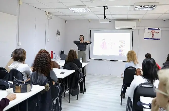 Didim Belediyesi Ergenlik ve İlk Gençlikte Kadın Sağlığı Eğitimi düzenlendi