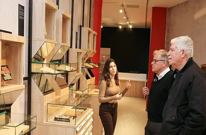 İmzalı Kitaplar Müzesi'nin Konuğu Başar Başarır Oldu