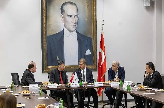 İzmir'de geri dönüşüm atağı evlerden sanayiye yayılıyor