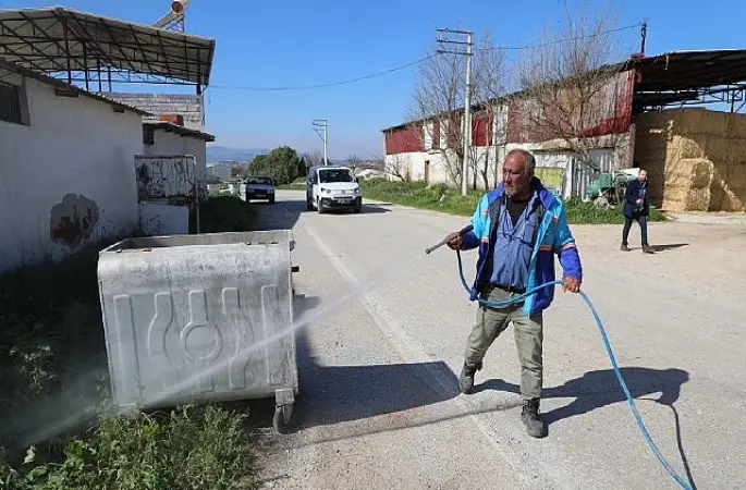 Menderes'te Ot İlaçlamaları Başladı